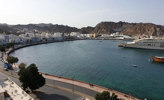 Fine Dining in the Busy Port of Muscat